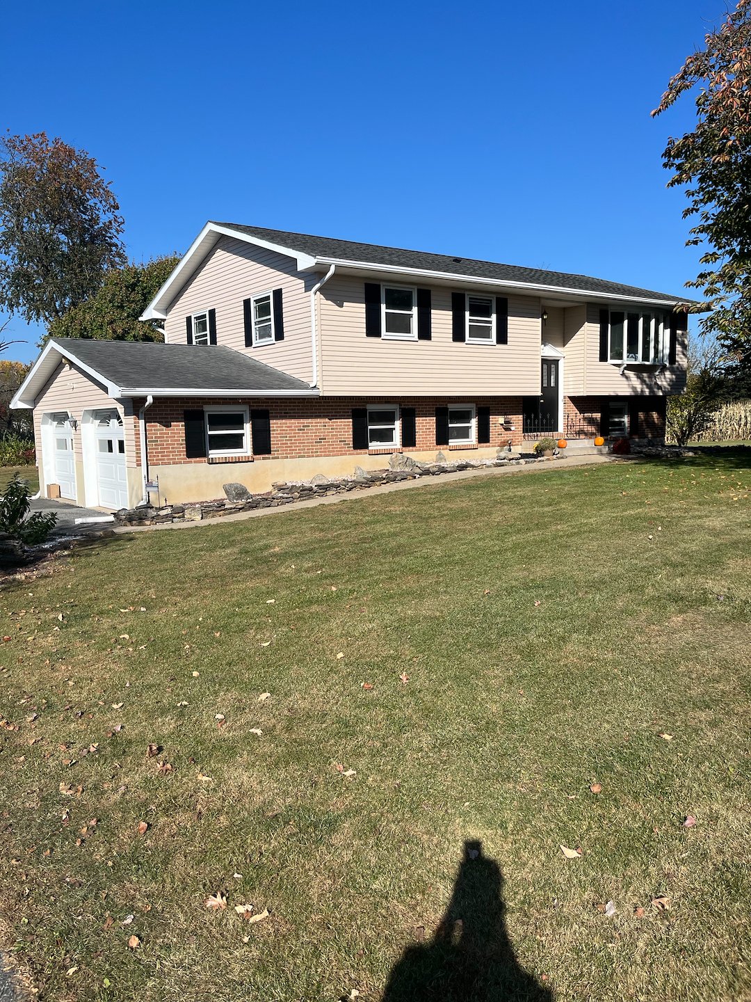 Rejuvenating old and dated aluminum siding 